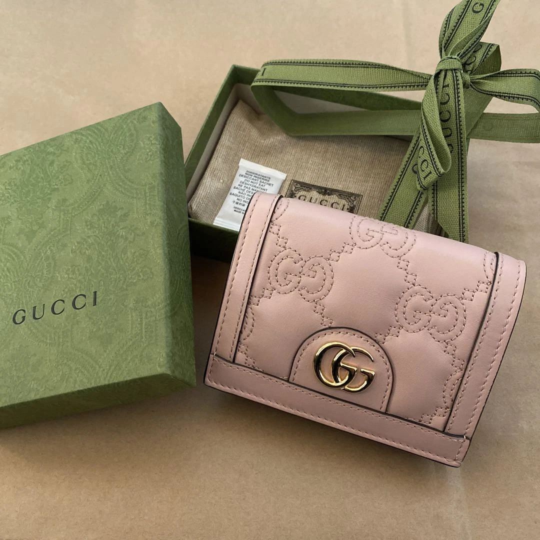 Gucci Gg Matelasse étui à cartes portefeuille col nœud écharpe ensemble m1_0405