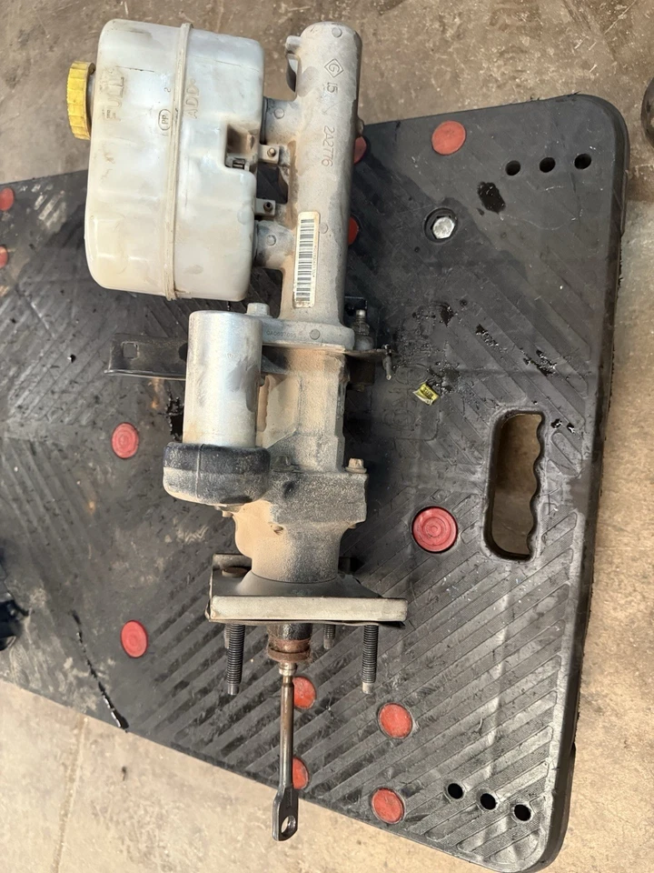 Dodge Ram 2500 3500 2007 refuerzo de freno/cilindro maestro de potencia Foto 4 de 4