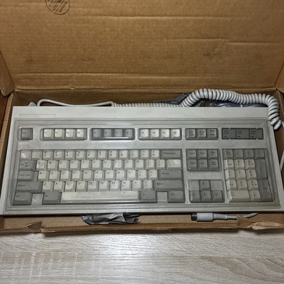 Vintage Keytronic Computer Keyboard E03435 Gateway 2000 FCC ID CI8AVE03435