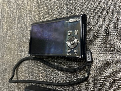 SONY Cyber Shot DSC-T30 Black 7.2MP Compact Digital Camera SONY Cyber Shot DSC-T30 Black 7.2MP Compact Digital Camera