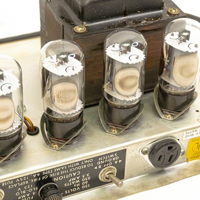 1981 Fender Twin Reverb Silverface Amp w/ Jensen Speakers