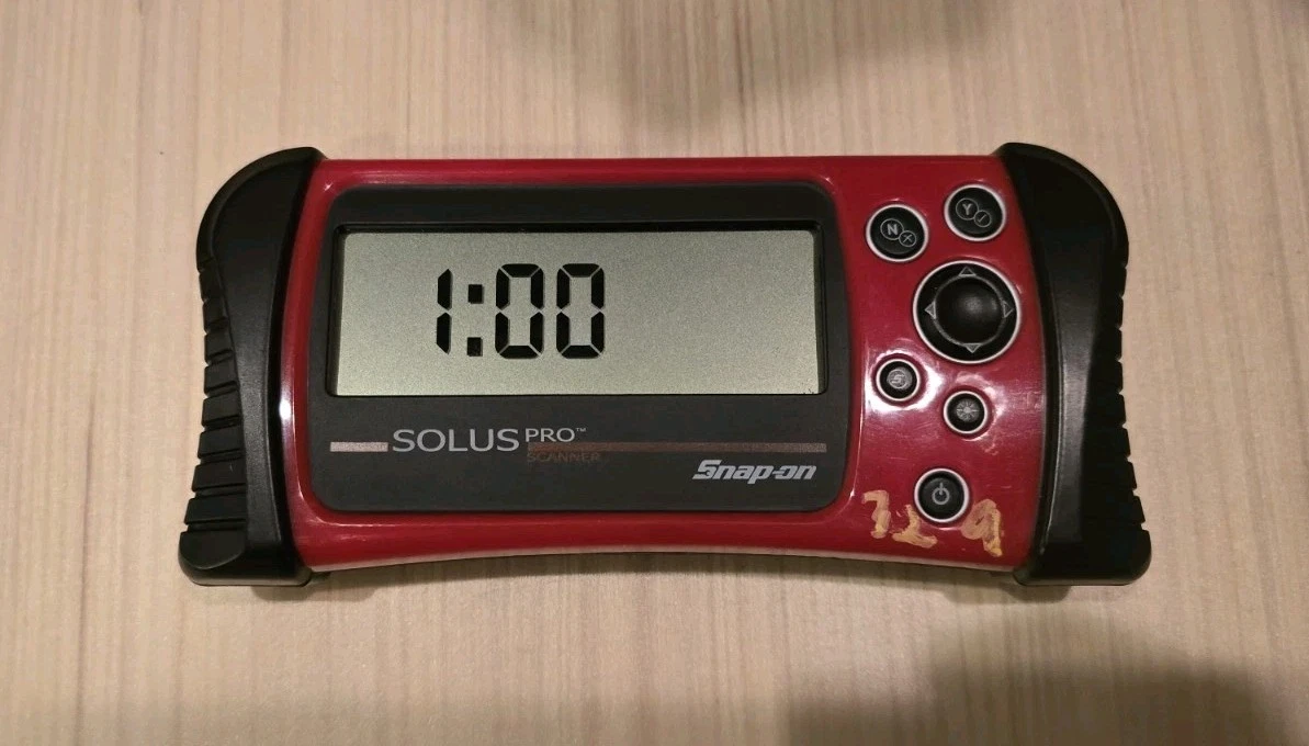 Snap-on Red Collectible Advertising Clocks | eBay