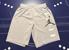 Nike Air Jordan Boys Gray Mesh Athletic Shorts Size L 12-13 Years Jumpman
