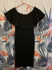 prettylittlething Dress Sz 4, slit in the back (fits sz XS/S)