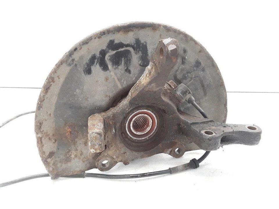 Volvo S40 V40 MK1 2.0T 118kW Gasolina 1998 Rueda delantera derecha Buje Husillo Nudillo Foto 2 de 4