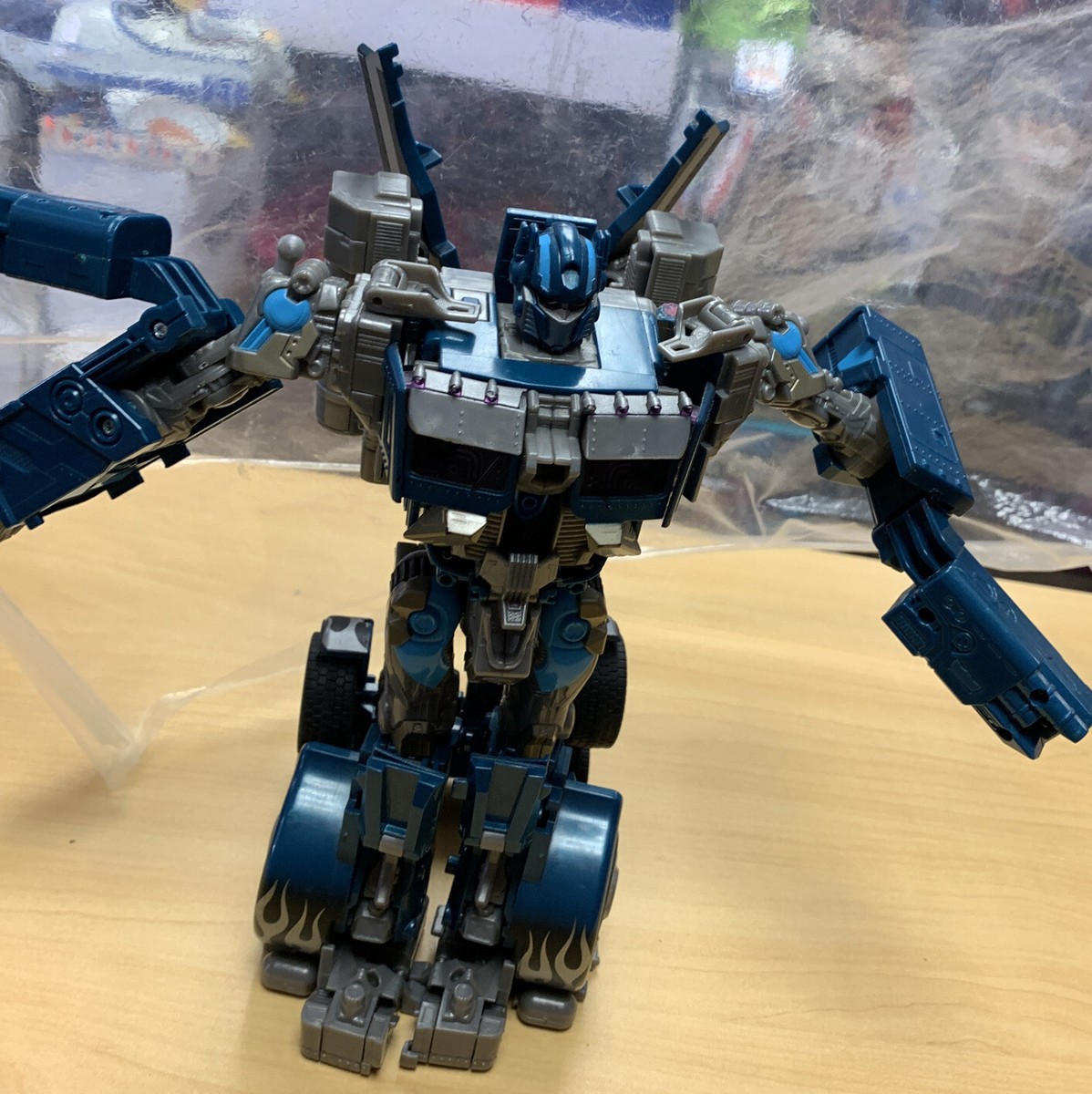 その他 Transformers Nightwatch Optimus Prime Amazon.com: Hasbro Transformers Nightwatch Optimus Prime