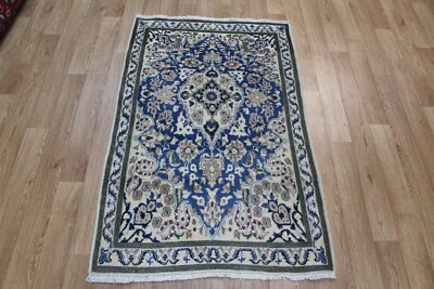 EDLER HANDGEKNÜPFTER PERSER NAIN WOLLE UND SEIDE TEPPICH 132 X 87 CM - 4'6 X 3 FT 