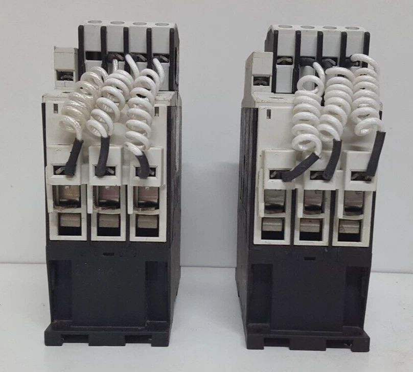 CONTACTOR MOELLER PARA CONDENSADOR DIL K 33-10 230V/50HZ/240V/60HZ/PROBADO OK Foto 4 de 4