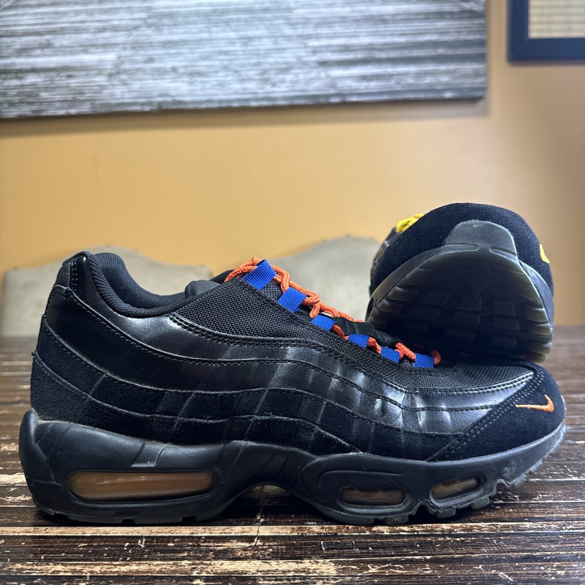 Size 9.5 - Nike Air Max 95 Premium NY vs LA 191887947745| eBay