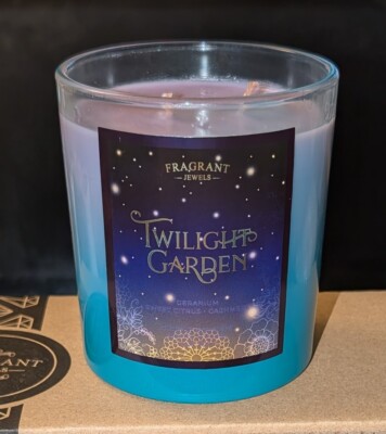 Fragrant Jewels Size 7 Twilight Garden Candle (Mystery Ring)