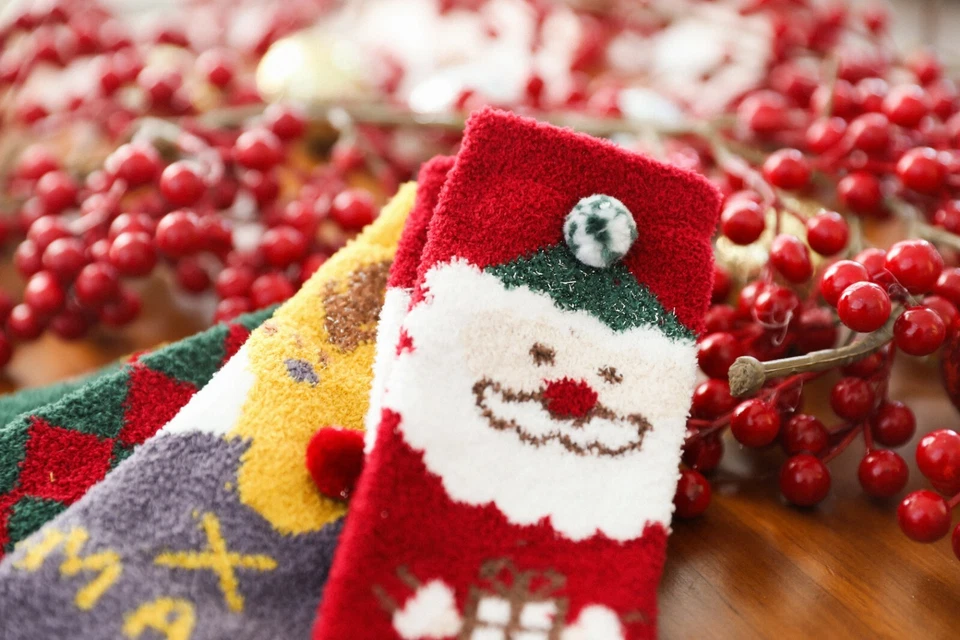 Lote de 4 pares de calcetines de Navidad suaves cálidos para invierno regalo de Navidad EE. UU. Foto 3 de 4