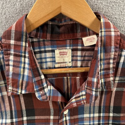 Levi s Standard Fit Long Sleeve Button Down Shirt Men s Large Red Blue Plaid