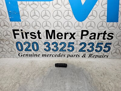 MERCEDES BENZ E-CLASS S213 W213 PARKING AID SWITCH BLOCK  A2139053303