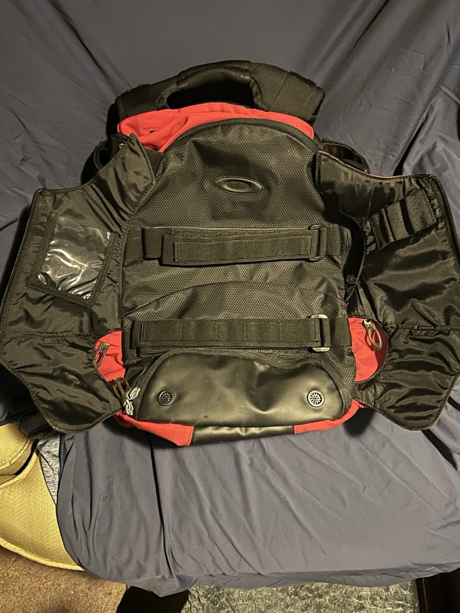 Vintage Oakley Icon Backpack Red Black Tactical Y2K Software Bag
