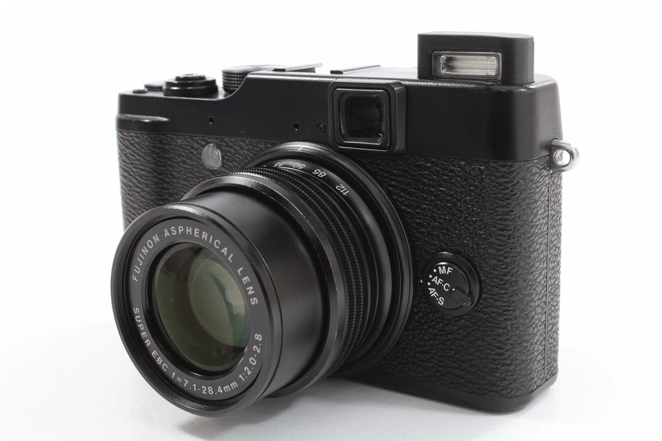 Fujifilm FinePix X10, Foto 2 von 5