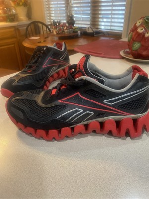 Reebok Zig Tech Black Running Shoes For Women Size