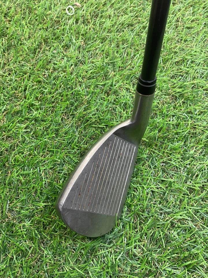 Yonex V-mass 320 9 Iron - Image 3 of 4