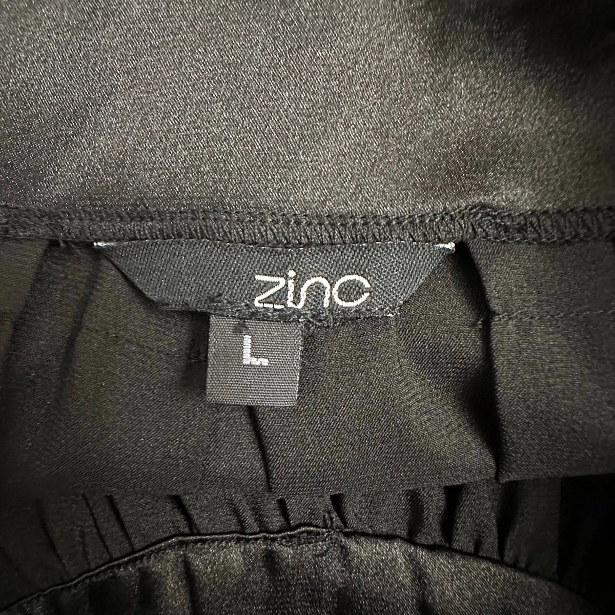 Vintage Zinc Y2K Black Pleated Cross Back Satin Look Halter Top Size Large