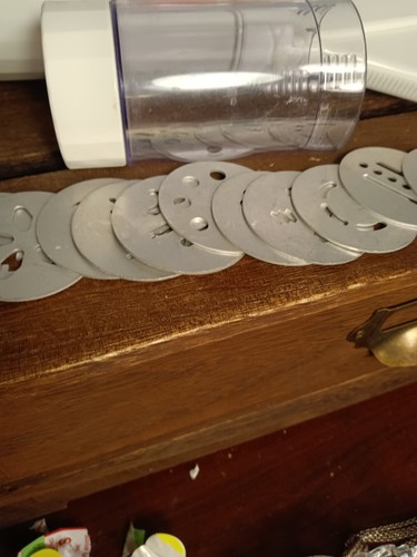 Vintage Cookie Press Kit, Cookie Gun, 12 Discs, Storage - Picture 3 of 10