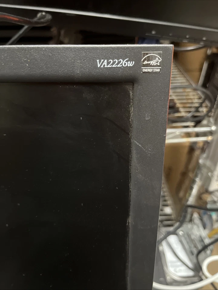 ViewSonic VA2226W 22" Widescreen LCD Monitor DVI VGA 1680x1050 w/stand and cable - Image 2 of 4