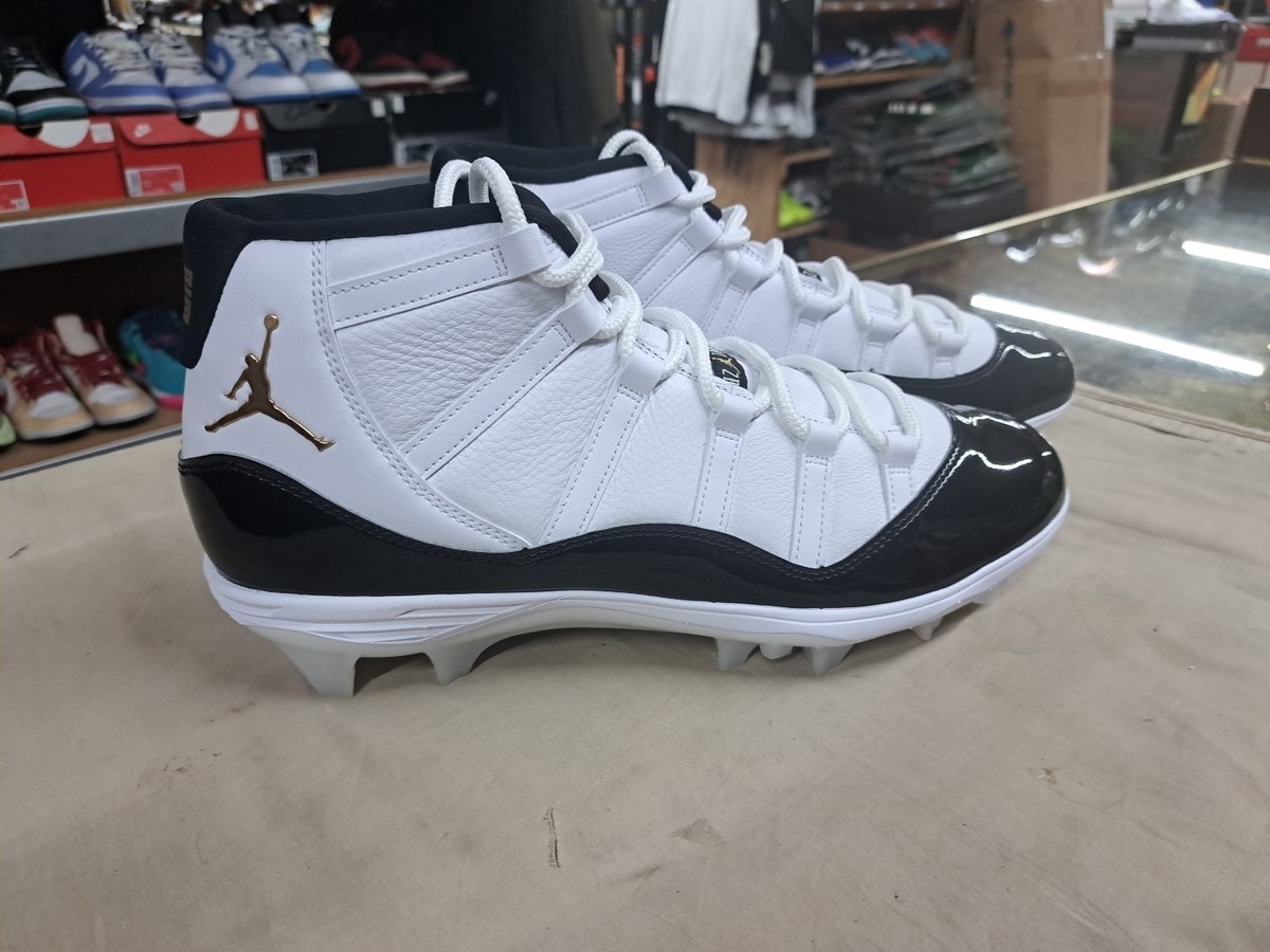 Nike Air Jordan 11 Gratitude DMP TD Men display picture 2