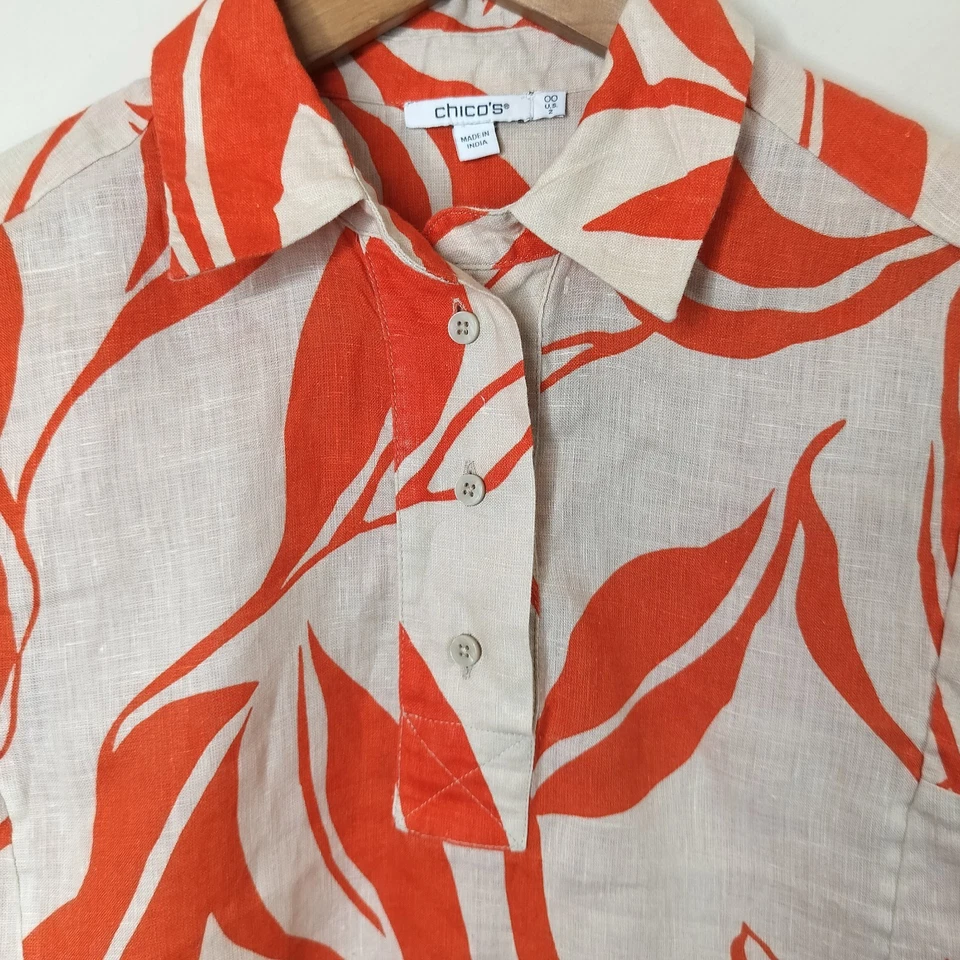 Camisa feminina de linho Chico's tamanho 2 (00) floral tropical manga curta quadrada - Imagem 4 de 4