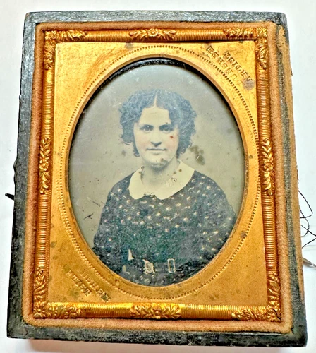 Ambrotype by Edward Sidney Dunshee 1850s-60s Woman Portrait Union Case