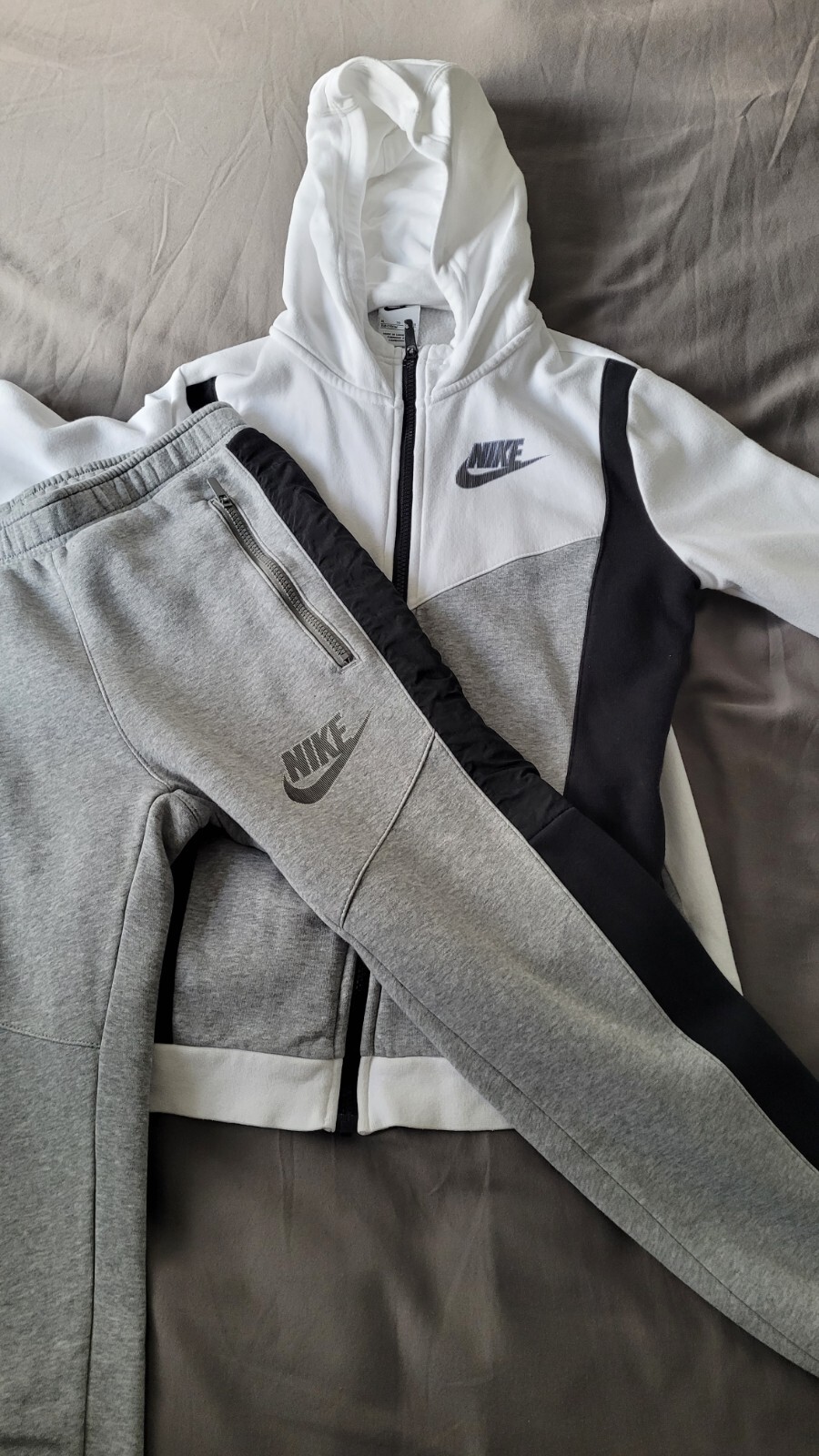 boys nike tracksuit age 1314 xl boys eBay
