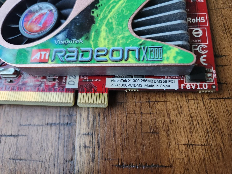 ATI VISIONTEK 256MB RADEON X1300 - PCI E VIDEO CARD With DMS-59 AND S-Video - Image 3 of 4