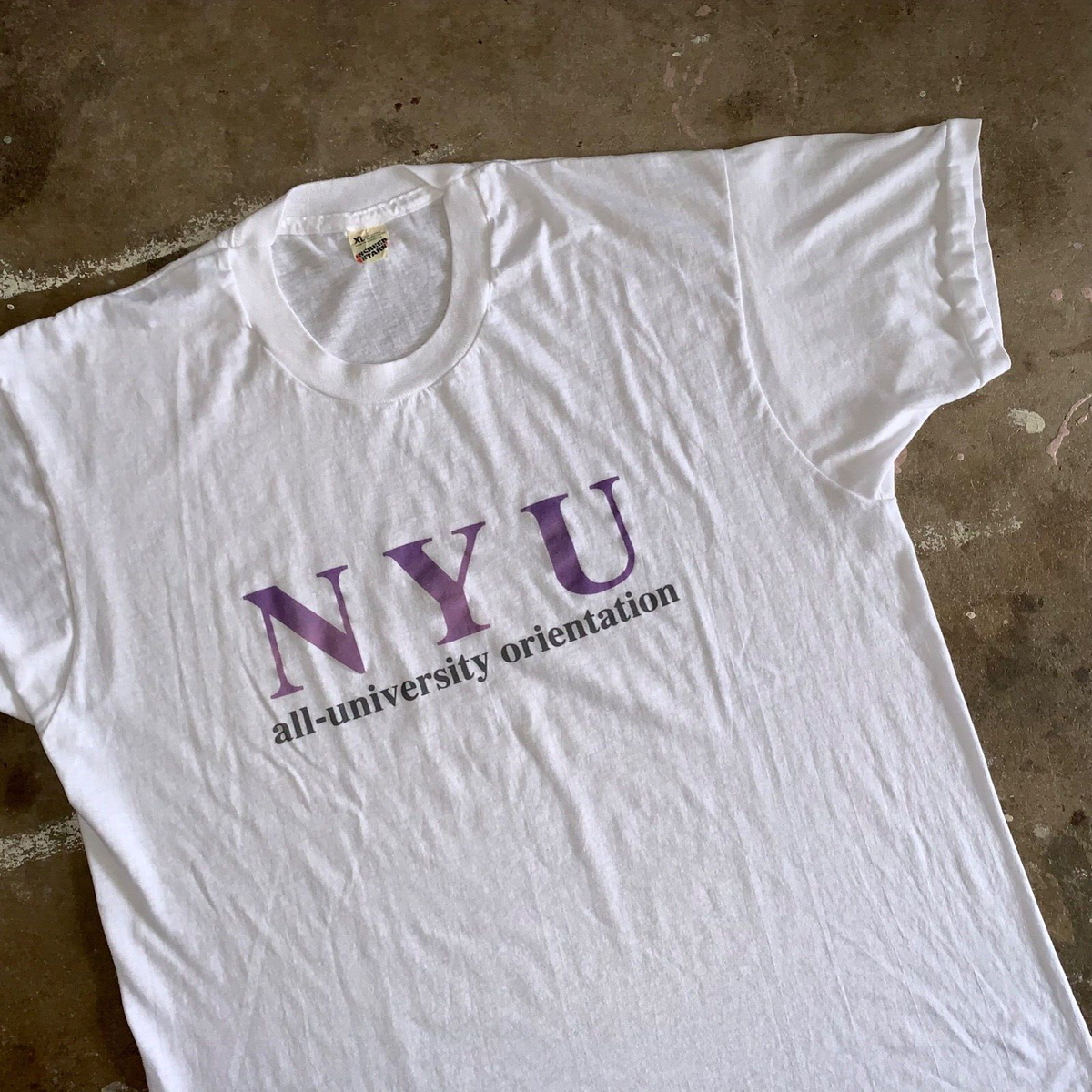 80s VINTAGE NEW YORK UNIVERSITY NYU T-SHIRT MEN SZ L SOFT