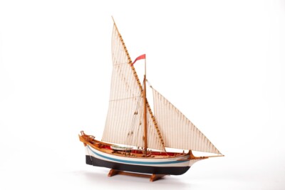 Billing Boats - Le Martegaou 902 - Box Von Montage IN Holz E Metall