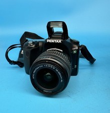 Pentax *ist Ds - 6.1MP APS-C DSLR Camera With 18-55mm f/3.5-5.6 Zoom Lens