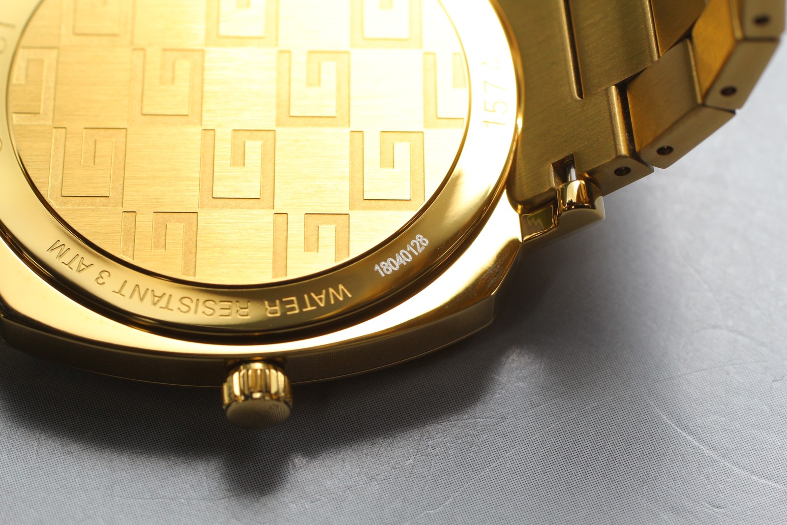 [MINT w/ Box] Gucci Grip YA157403 157.4 Gold Quartz Men's From JAPAN thumbnail 7