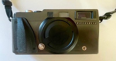 Hasselblad XPan II + 45mm + OVP,  nur 3380 Auslösungen!