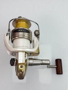 Shimano 23 Stradic 4000 MHG - Moulinet Spinning Importé Du Japon - Neuf
