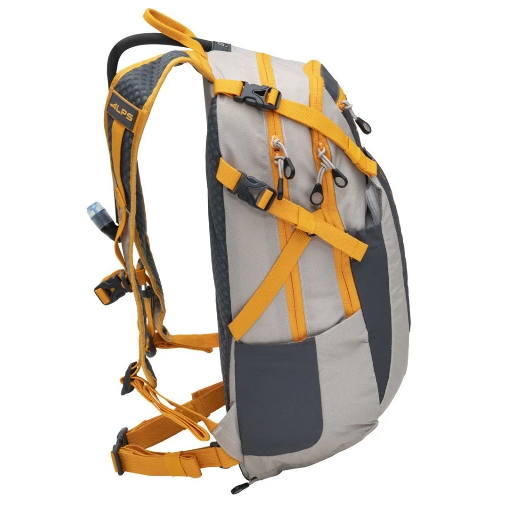 ALPS Mountaineering Hydro Trail