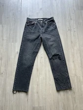 Levi’s washed black wedgie straight jeans size 28 crop