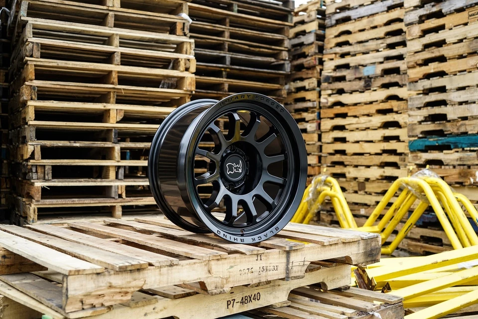 20" Negro Rhino Rapid 20x8.5 6x5.5 Negro Mate 0mm Para Chevy GMC Ram Cadillac Foto 3 de 4