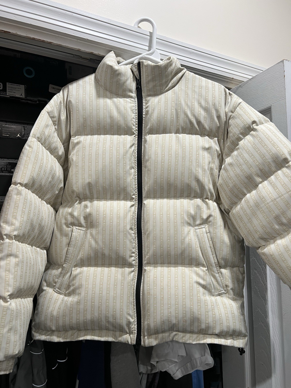 Kith Temperature Activated Killington Puffer - image 1