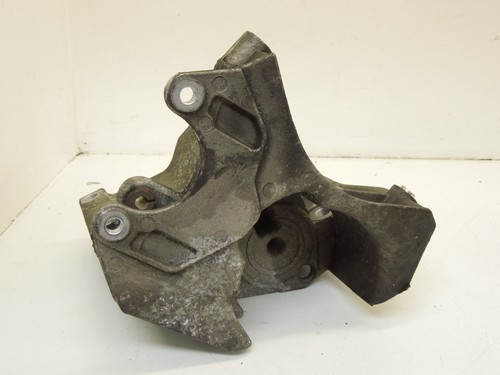 Audi A6 4B C5 V8 Klimakompressor Halterung 077260885G