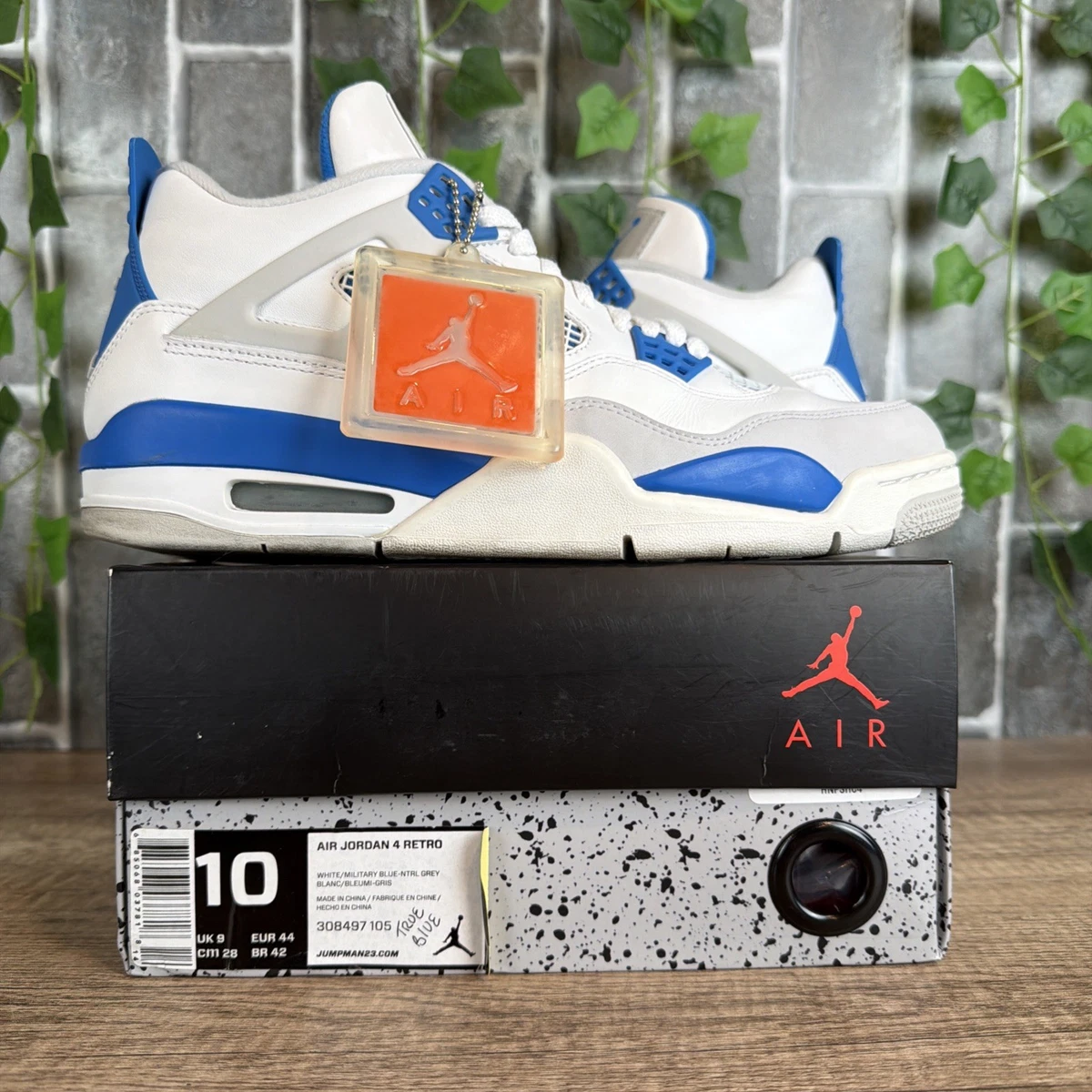 Jordan 4 Retro Blue 2019 for Sale | Authenticity Guaranteed | eBay