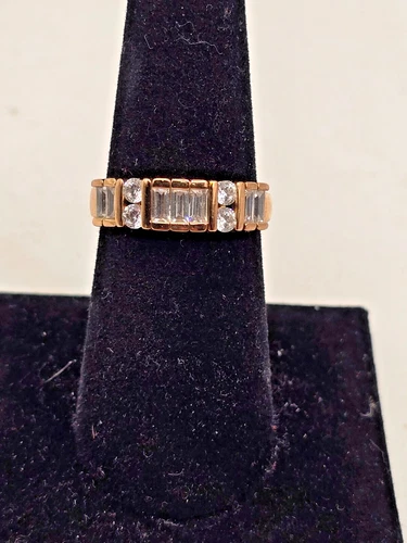 Vintage ROSS SIMONS Gold Plated .925 Silver Cubic Zirconia Ring Size 8