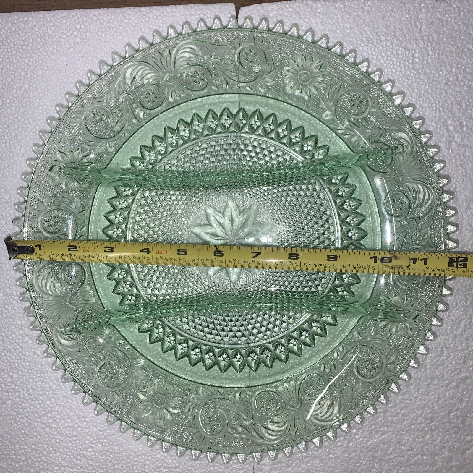 Indiana Glass Chantilly Green Tiara Sandwich Divided Serving Tray Plate