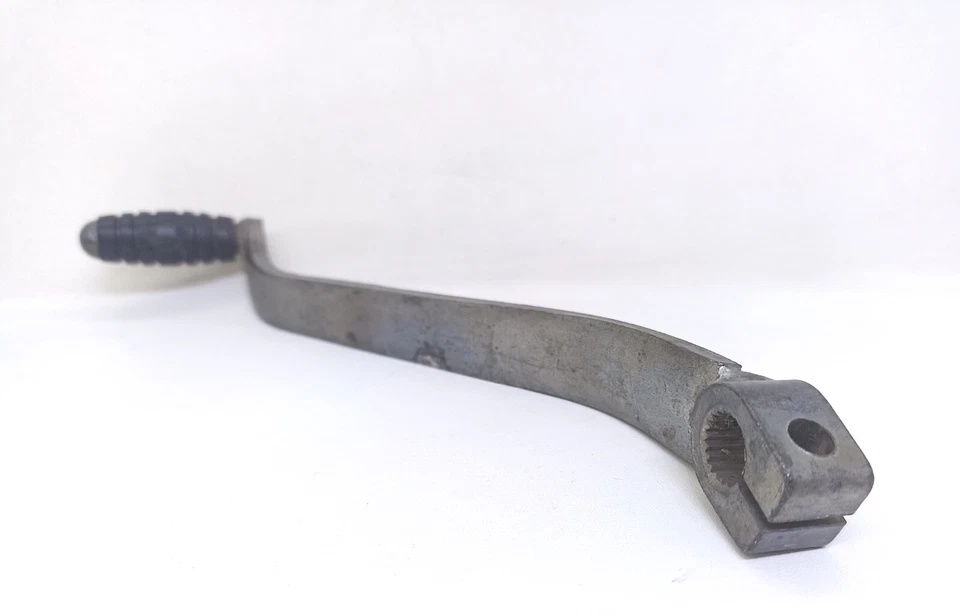 NOS Gear Shifter Lever Pedal Suzuki GT185 GT-185 Genuine - Image 3 of 4