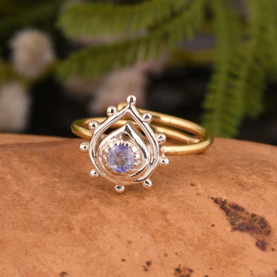 Anillo con forma de pera doble punteado forma ajustable piedra preciosa anillo de latón en tanzanita Foto 4 de 4