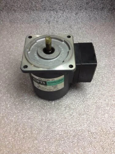 Oriental Motor 5RK-40GN-AT Reversible Motor - image 3 of 4