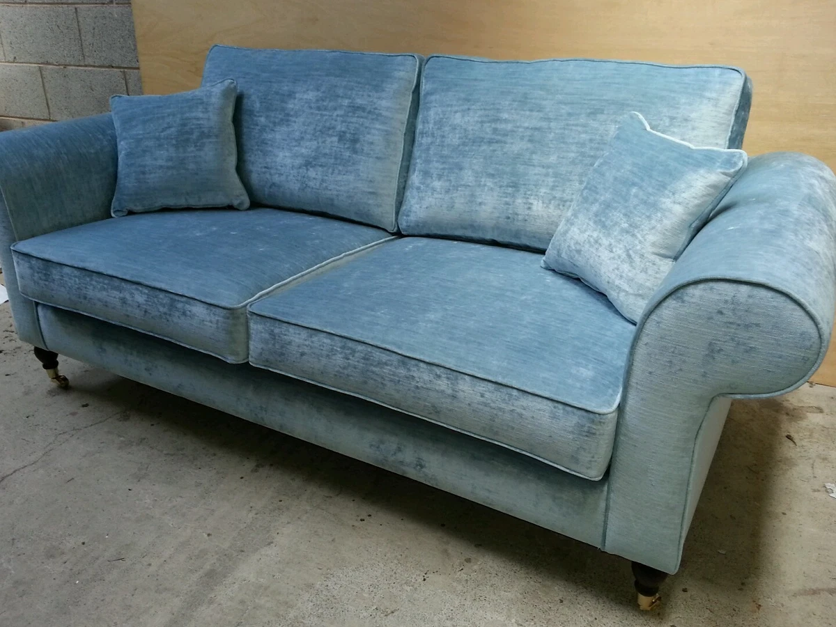 BESPOKE 3 SEATER SOFA SETTEE DUCK EGG BLU VELVET.VARIOUS COLOURS