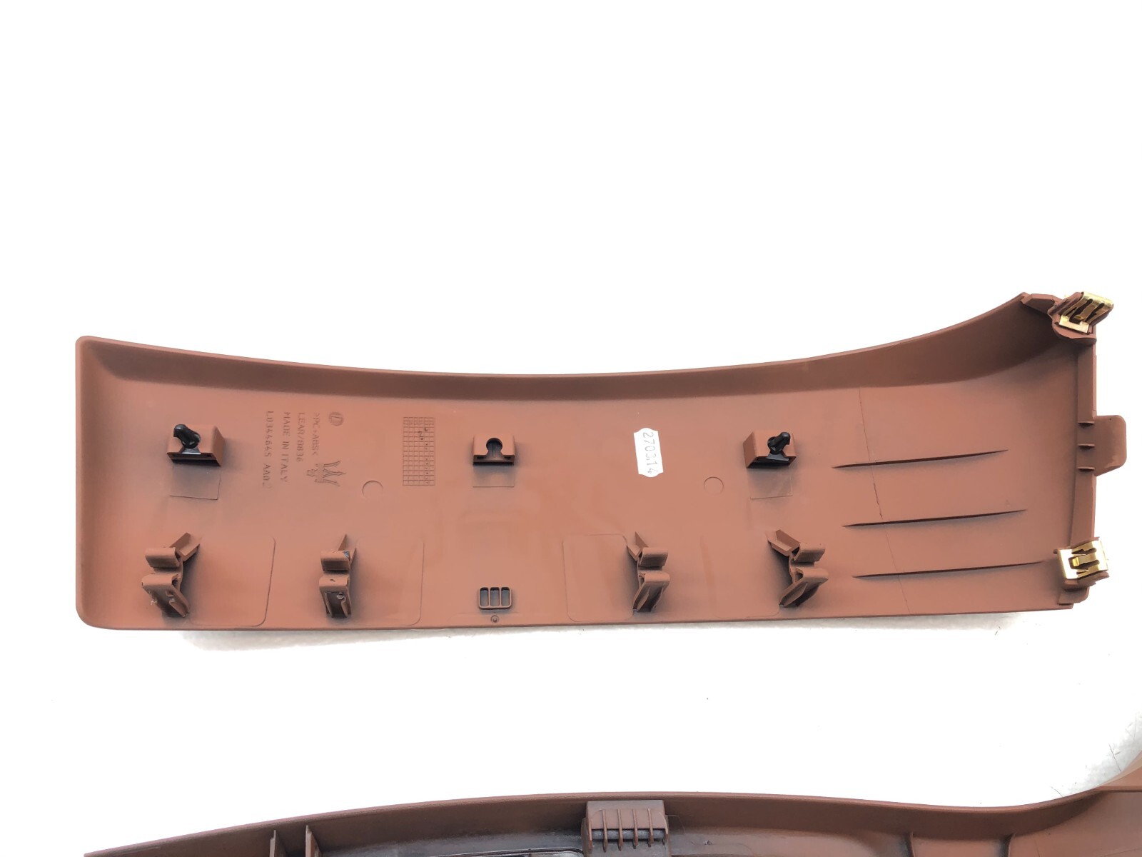2014-2017 MASERATI GHIBLI RIGHT PASSENGER FRONT SEAT TRIM OEM.