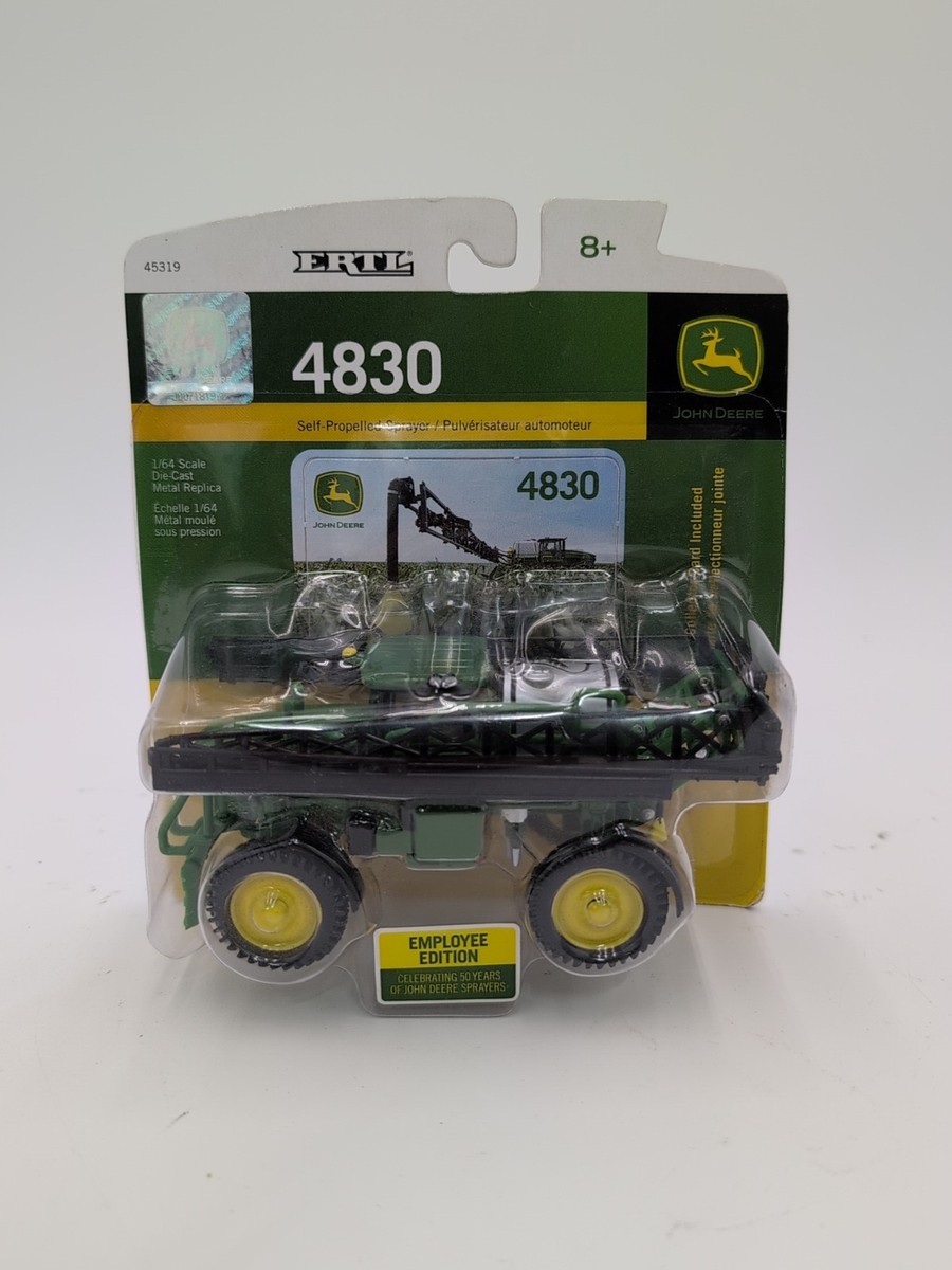 1/64 Ertl Farm Toy John Deere 4830 Self-Propelled Sprayer Employee