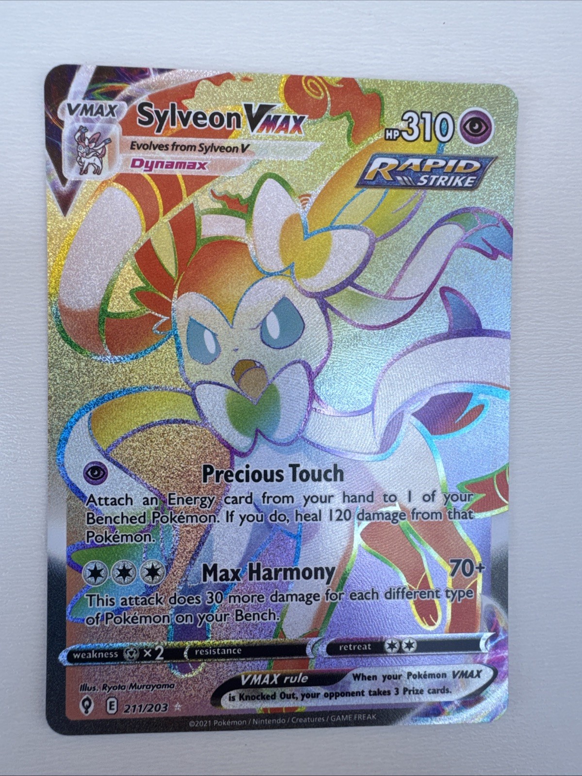 Sylveon VMAX Rainbow Rare 211/203 Pokemon SWSH Evolving Skies NM